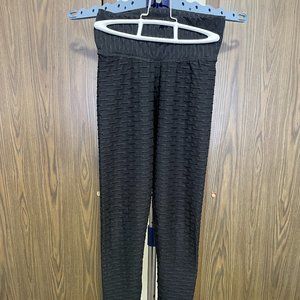 Black leggings/work out pants, size S